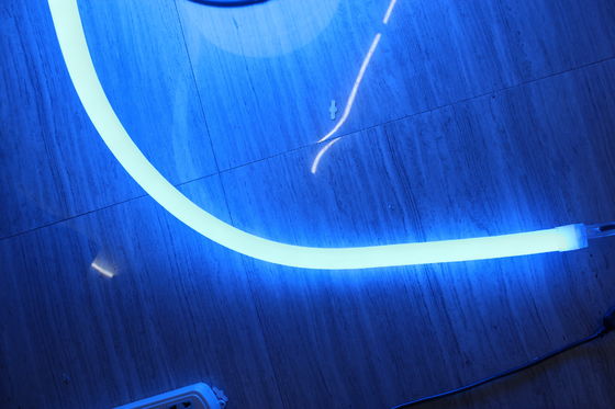 뜨거운 제품 100LEDs/m 파란색 360도 둥근 LED 네온 플렉스 라이트 220v 25m 스풀