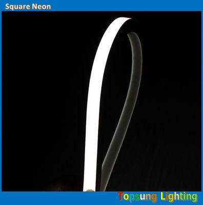 뜨거운 판매 광장 230v 흰 LED 네온 로프 라이트 ip67