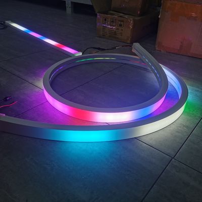 40mm 너비 Dmx512 RGB 스트립 램프 LED 다채로운 기어날다스 리스턴 데코라티보 나비다드